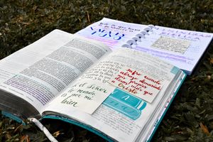 Das dreifache Amt Jesu: König, Priester und Prophet