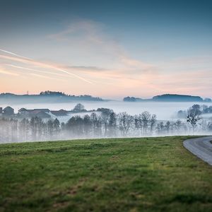 Feindesland. Warnung vor der Abwegwiese?