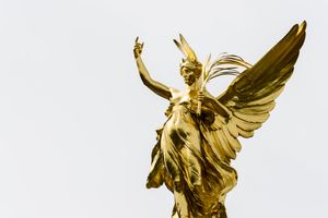 Engel sind mehr als nur Weihnachtsfiguren