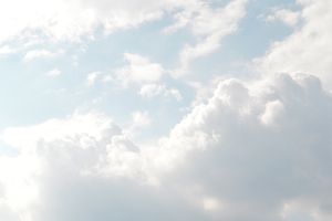 Was tut Jesus nach der Himmelfahrt im Himmel?