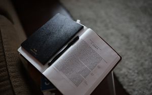 Der Geist der Wahrheit und der Geist des Irrtums