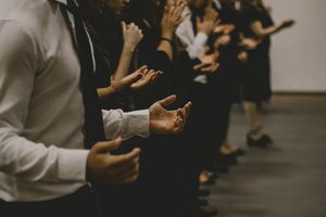 Gemeinden werden stärker durch Anbetung