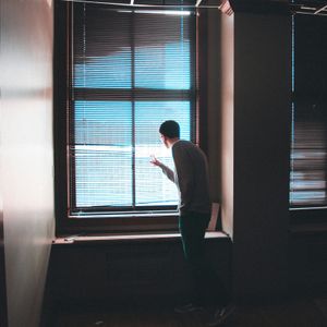 Dunkelheit. Vom Leid zum Licht?