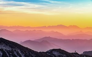 Was ist der Mensch, dass du an ihn denkst? - Psalm 8