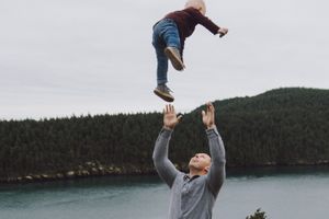 Als Ehemann und Vater Jesus Christus widerspiegeln