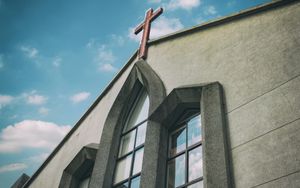 Die Kirche und das Verfolgungsleiden