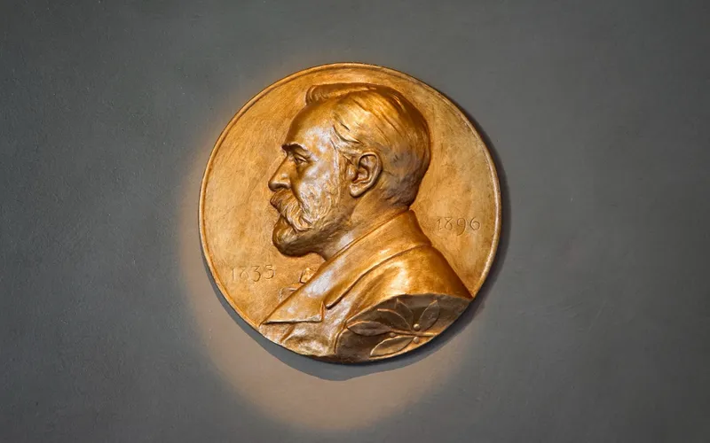 Bildbeskrivning saknas för evenemanget: Nobelpriset i Litteratur tillkännages!