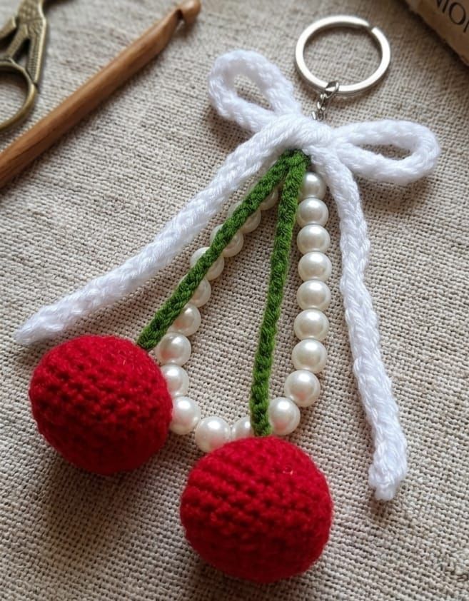 Strawberry Keychain with Pearls – view 1
