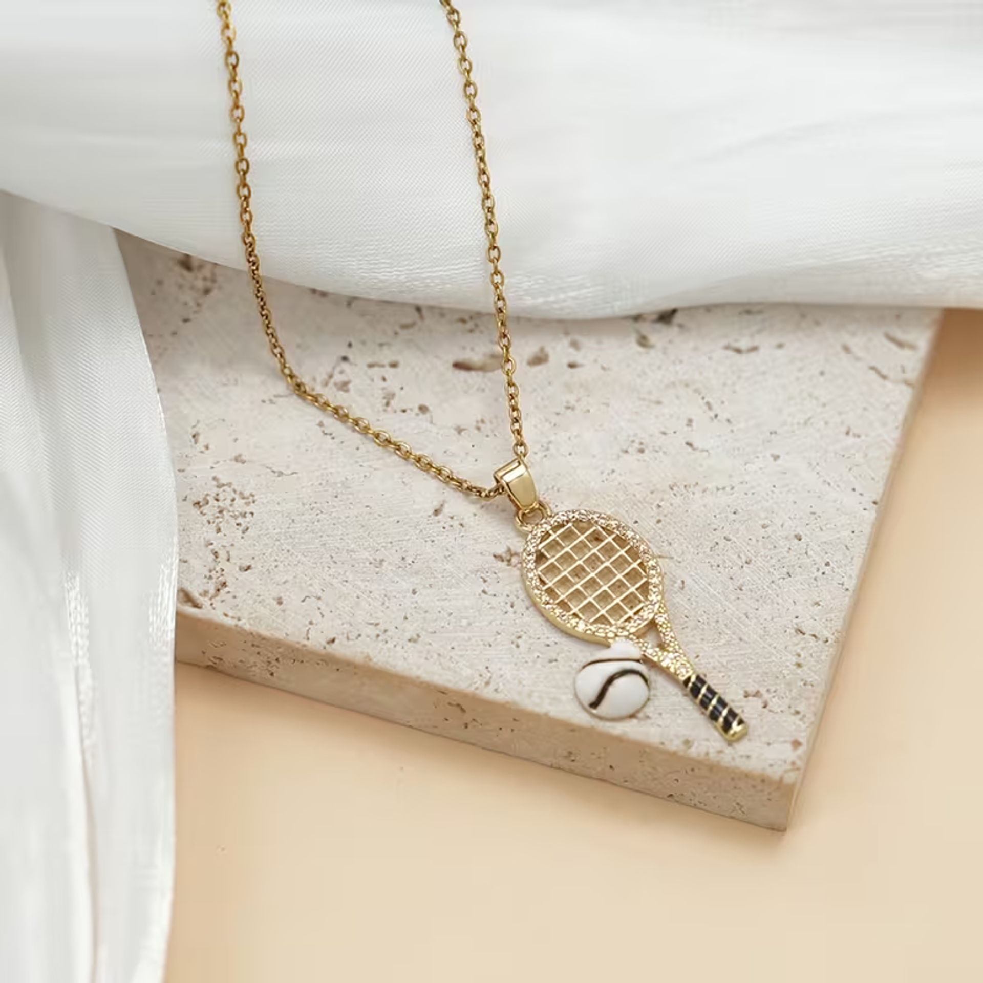گردنبند تنیس تنادور Stainless Steel Gorgeous Synthetic Zirconia Tennis Racket Pendant - تصویر 3