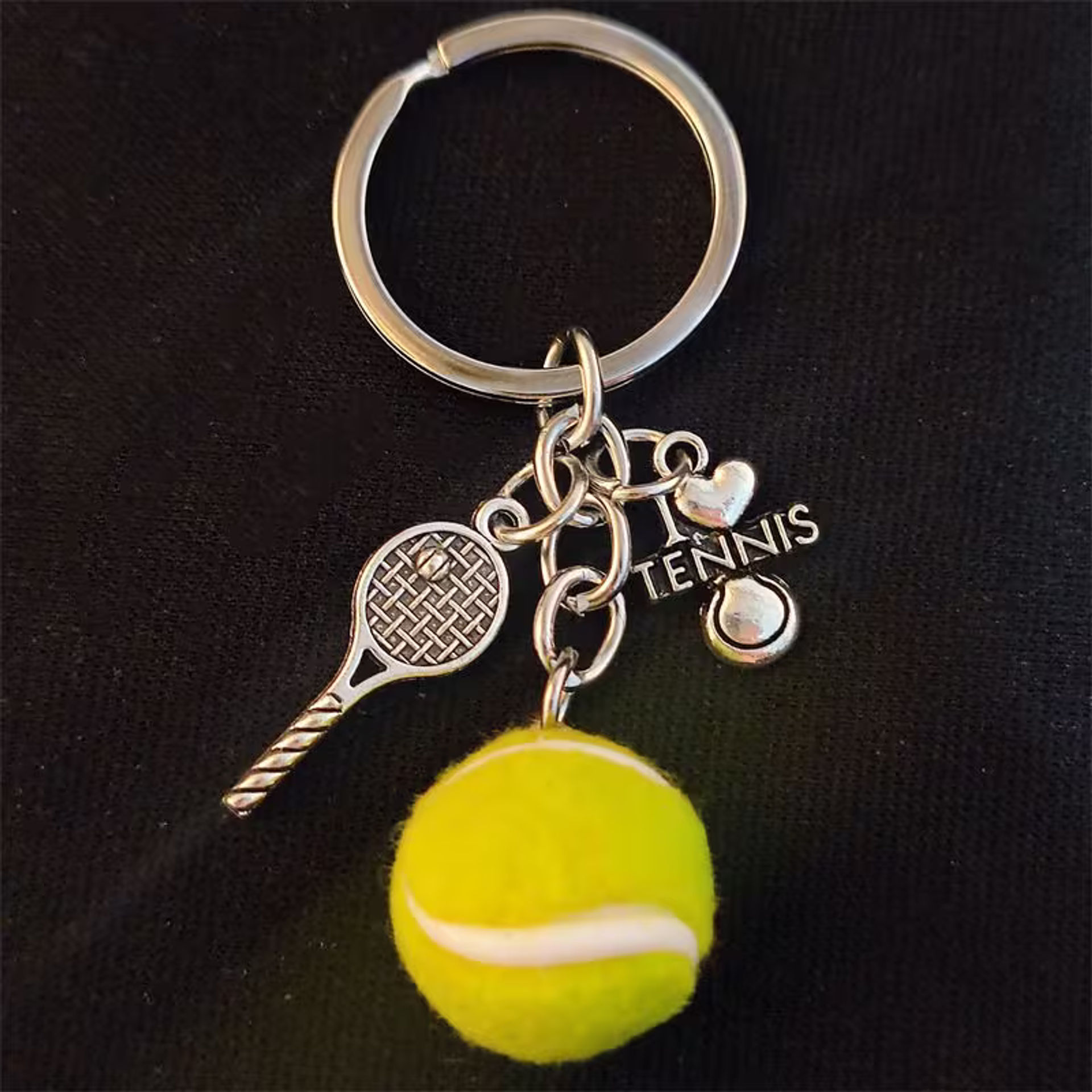 جاکلیدی تنیس تنادور Sporty Tennis Keychain - تصویر 2