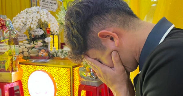 Hồng Duy tiết lộ câu chuyện xúc động khi đưa thầy Dương Minh Ninh về nơi an nghỉ cuối cùng