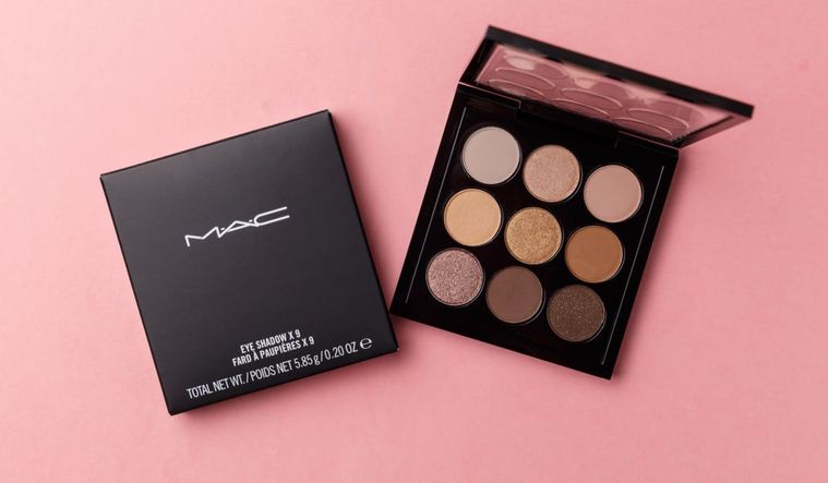 Estée Lauder unveils bold advertising strategy amidst changing market dynamics