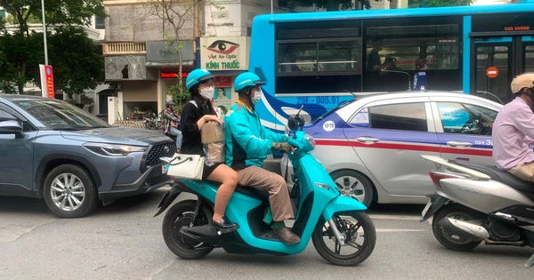 Xe ôm điện siêu đẳng của ông Phạm Nhật Vượng: Ứng dụng tuyệt vời, liệu Grab, Be và Gojek có thể tham gia?