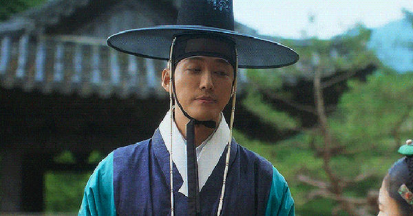 Mỹ nam Hàn đình đám trở lại sau 7 năm, đạt thành công vượt bậc và được công chúng tín nhiệm cao nhất