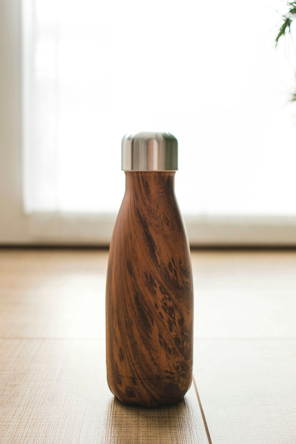 Minimalist Packaging and Marketing Collateral Design