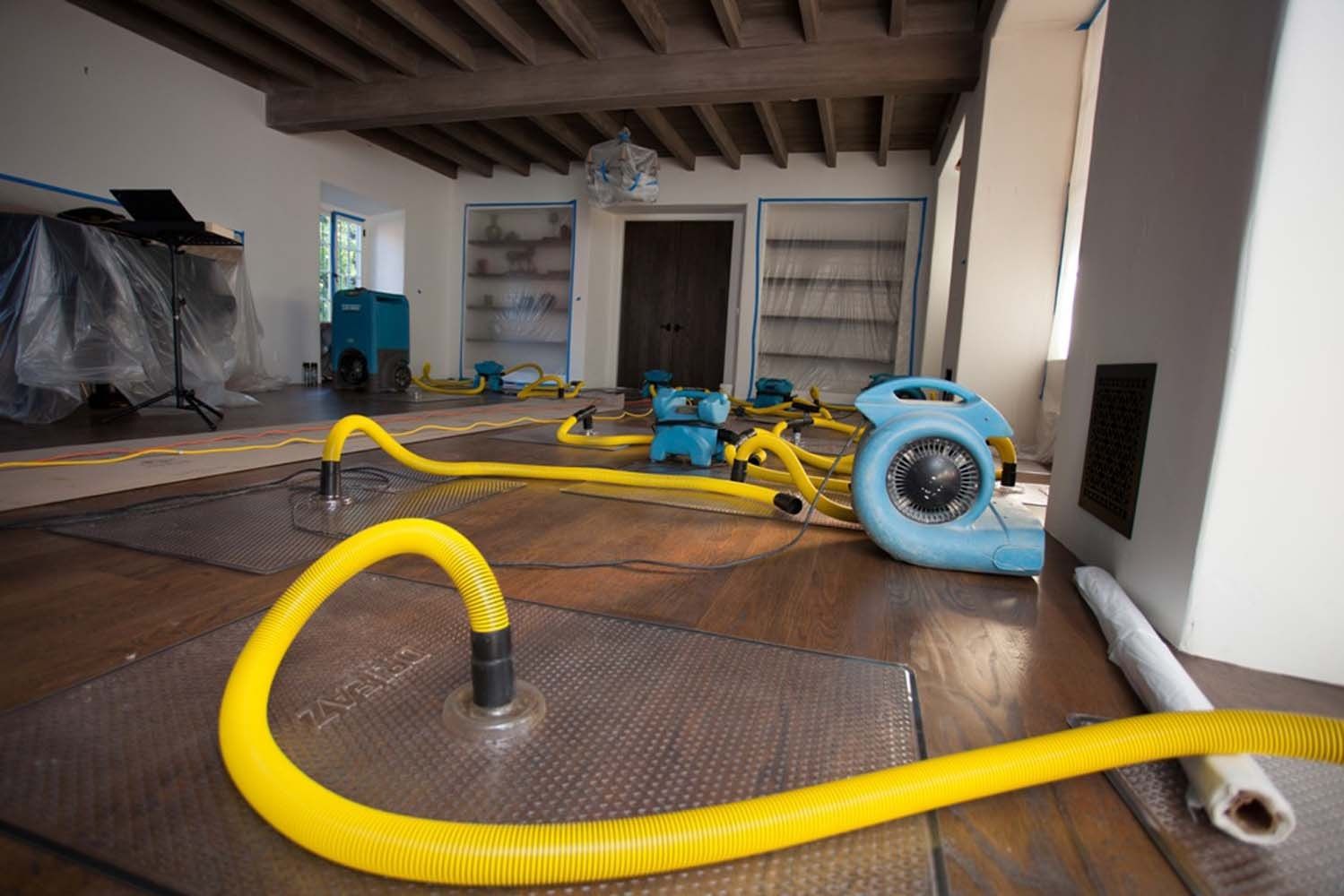 emergency water cleanup in Hope Hull, AL