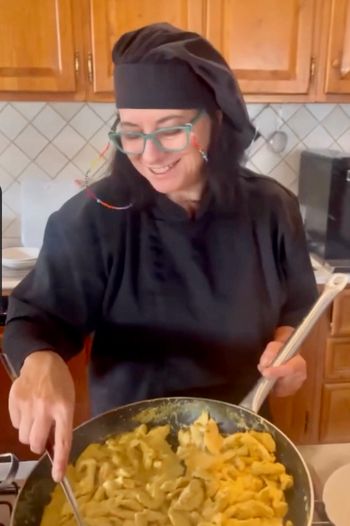 foto di chef Musica in cucina