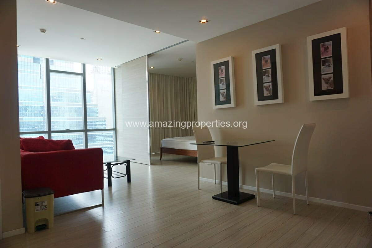 1-Bedroom-Condo-The-Room-Sukhumvit-21-23-9862.jpg