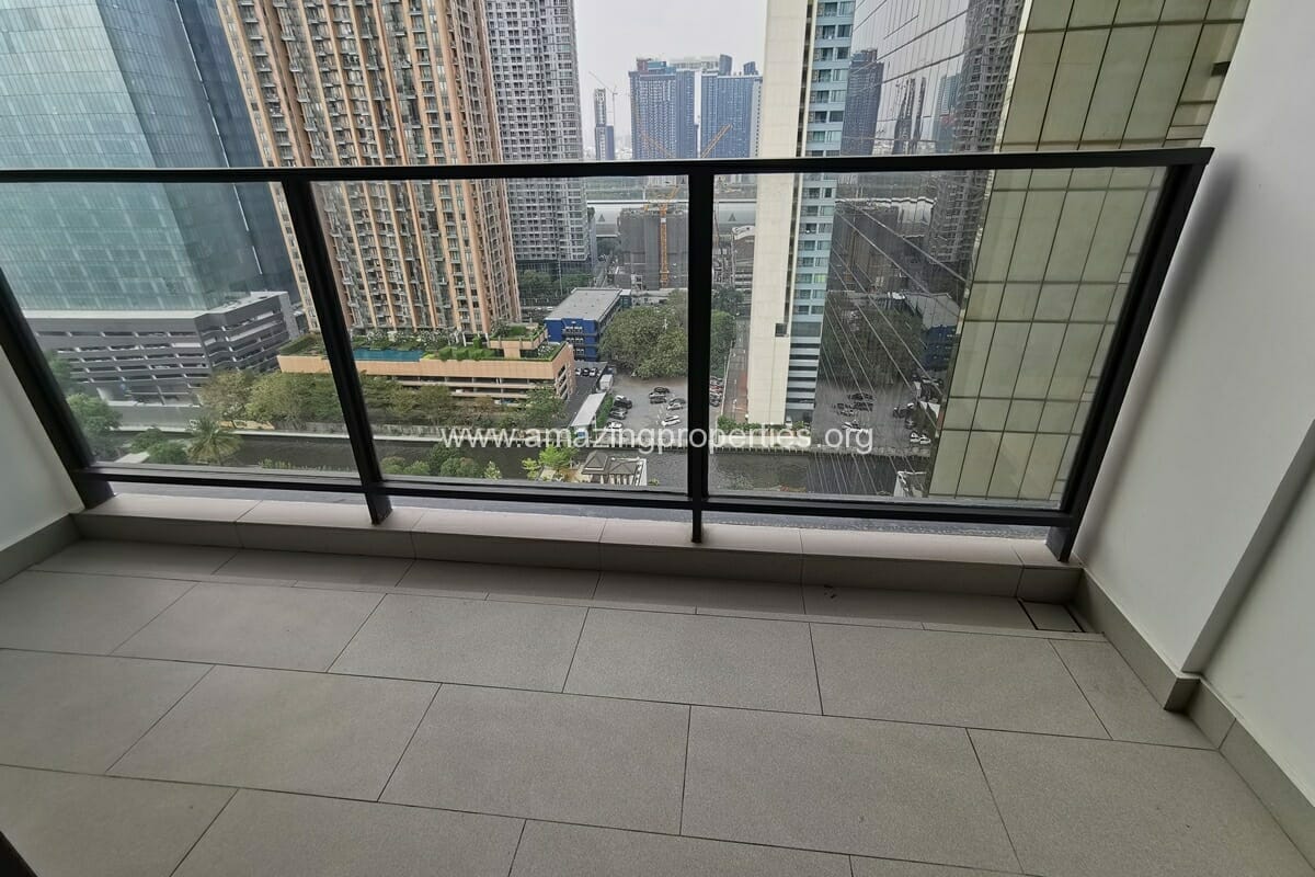 1-Bedroom-Condo-The-lofts-Asoke-11-3379.jpg