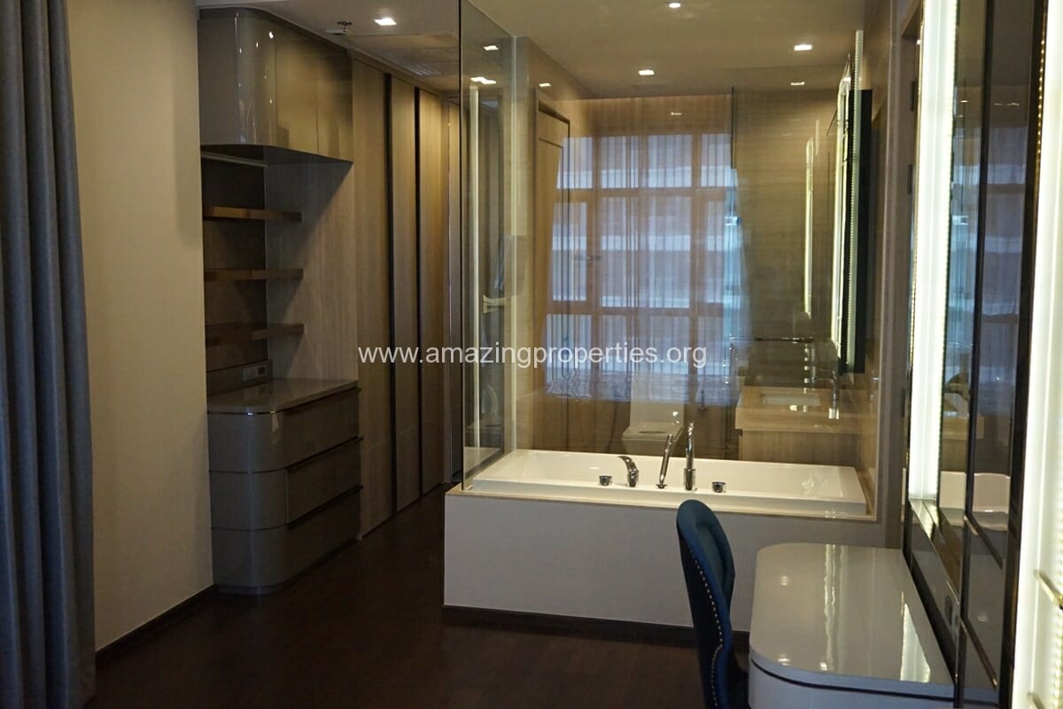 1-Bedroom-Condo-at-XXXIX-11-4656.jpg