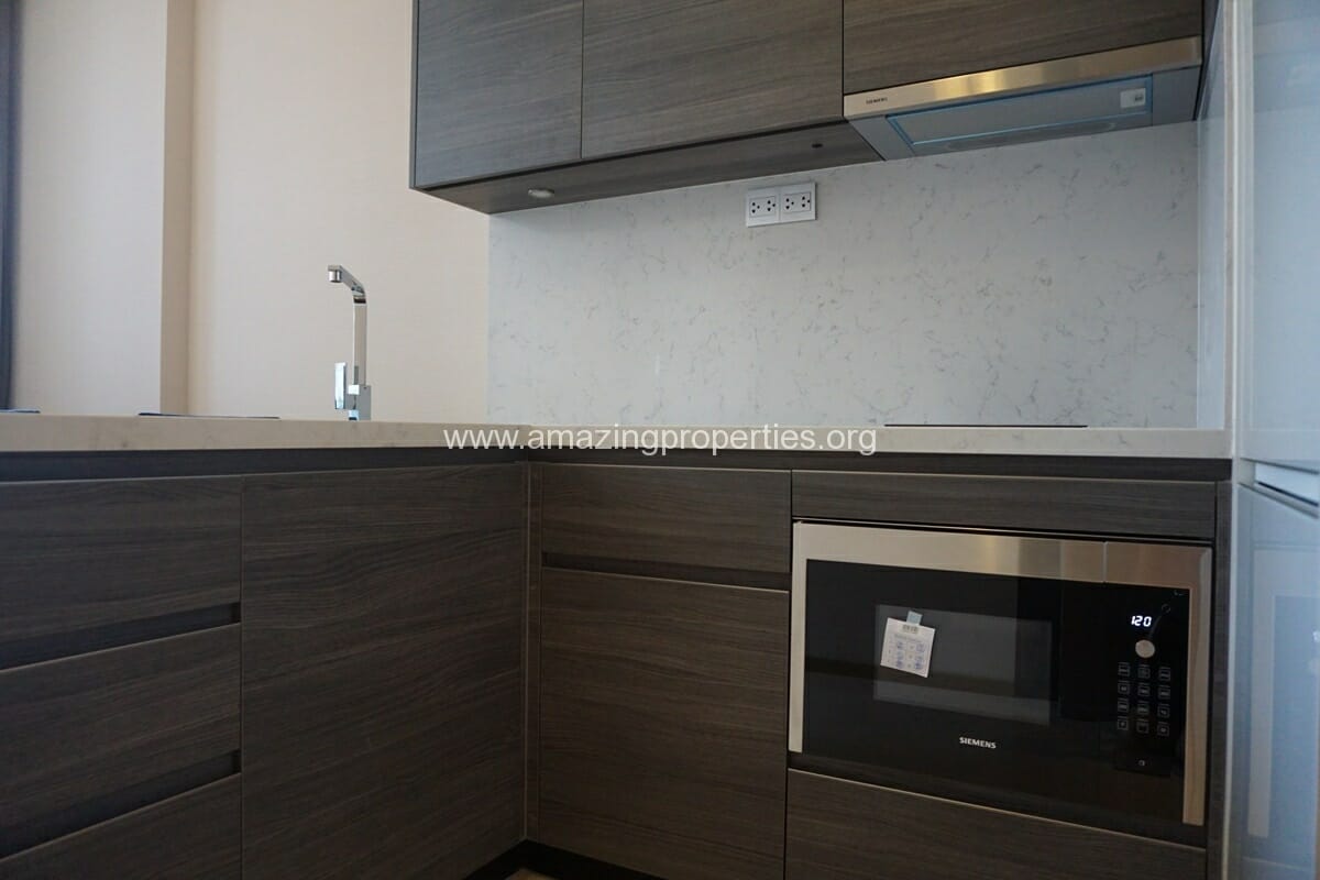 1-Bedroom-Condo-for-Rent-at-The-ESSE-Asoke-14-8538.jpg
