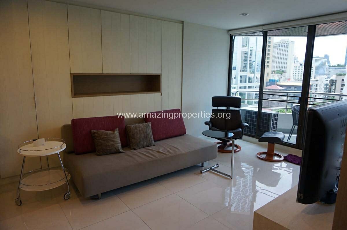 1-Bedroom-Lake-Avenue-Condominium-4-7781.jpg