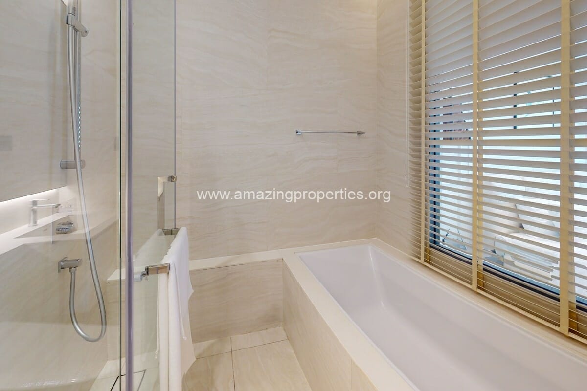 1-Bedroom-The-Strand-Thonglor-18-4478.jpg