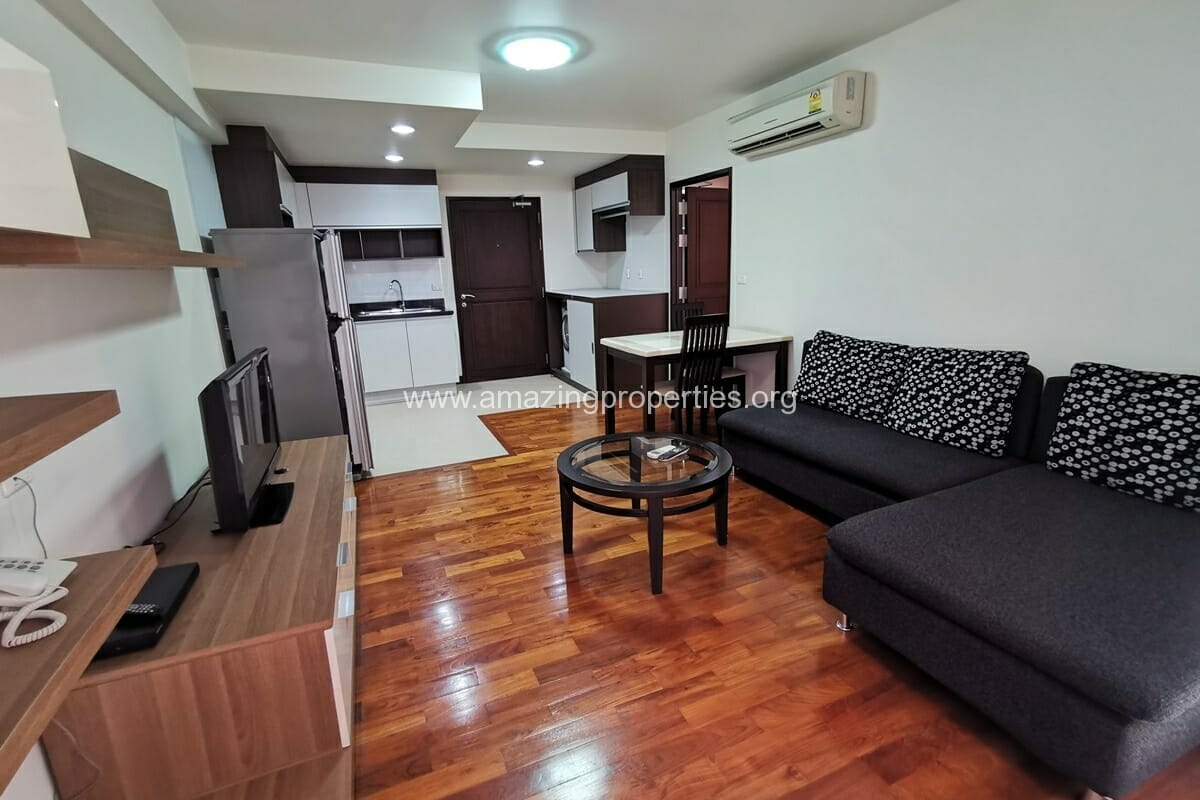 1-Bedroom-apartment-Baan-Sukhumvit-14-4-6834.jpg