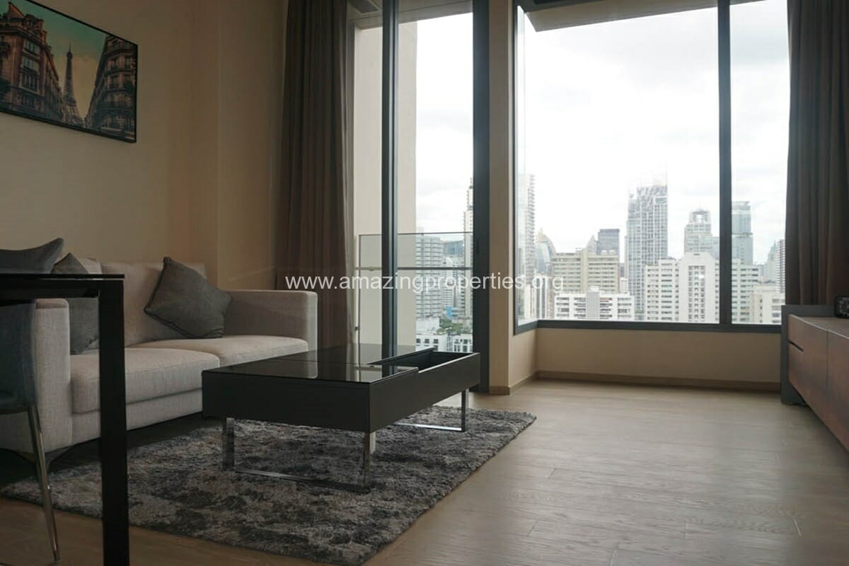 1-Bedroom-condo-The-Esse-Asoke-3-8701.jpg