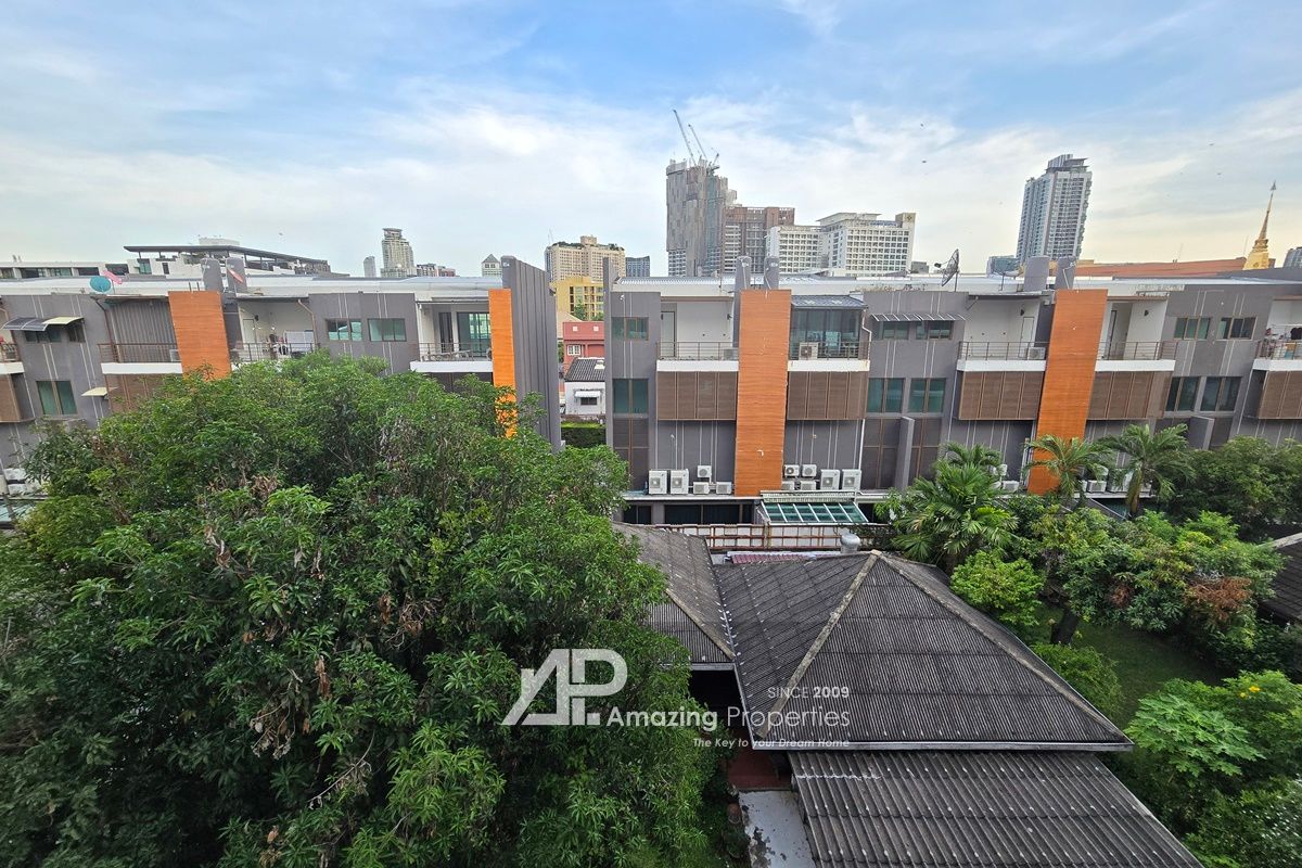 1-Bedroom-for-sale-Ekkamai-5-9530.jpg