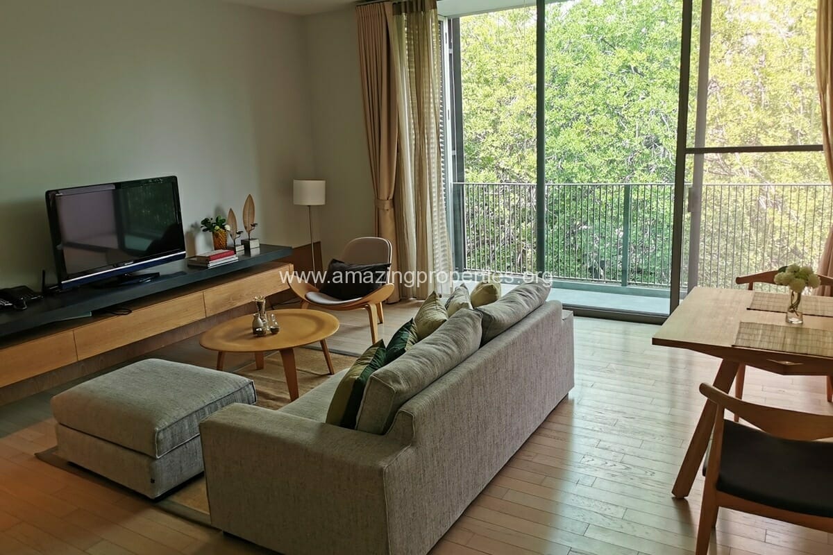 1-bedroom-Apartment-Promphan-2-4565.jpg