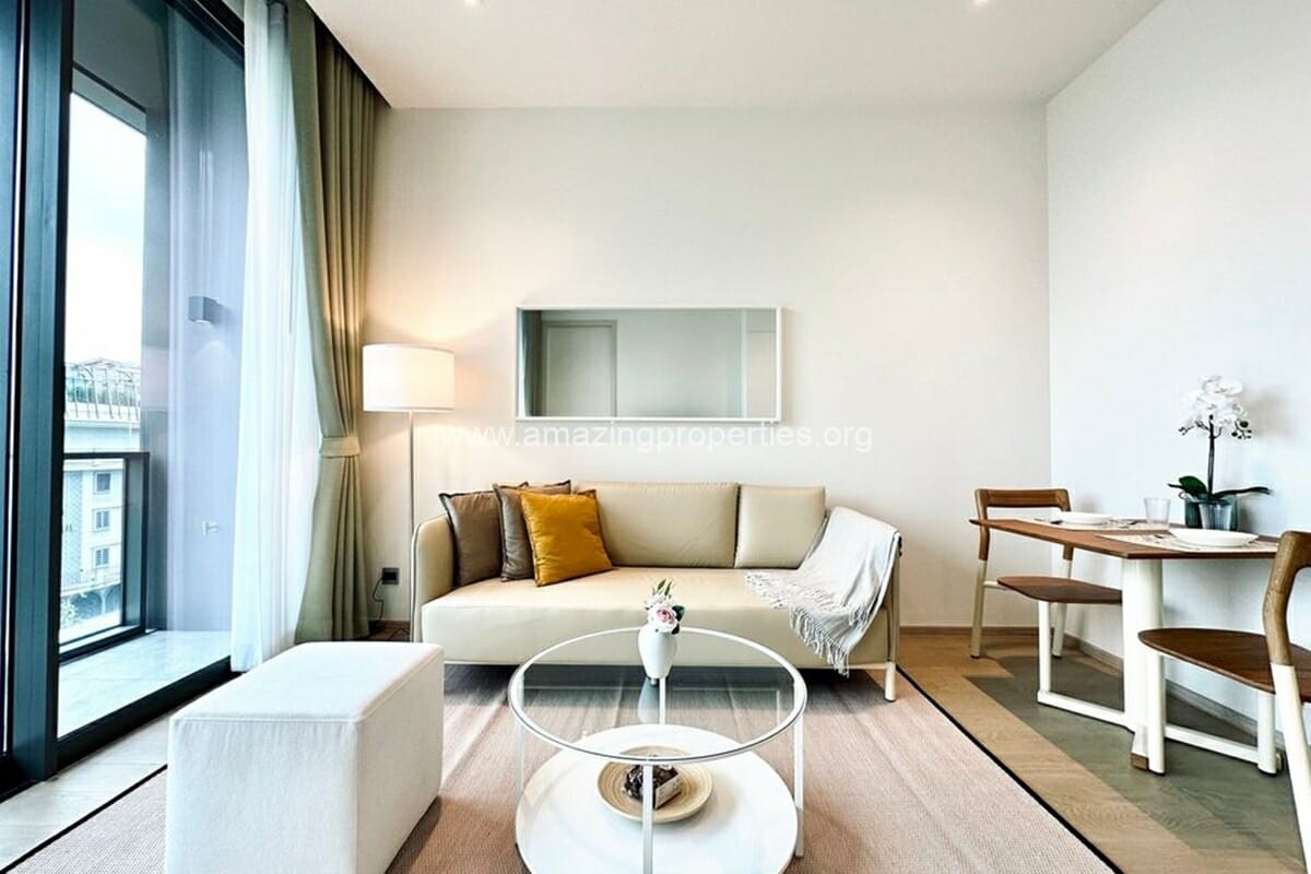 1-bedroom-The-Strand-Thonglor-8-2-9416.jpg