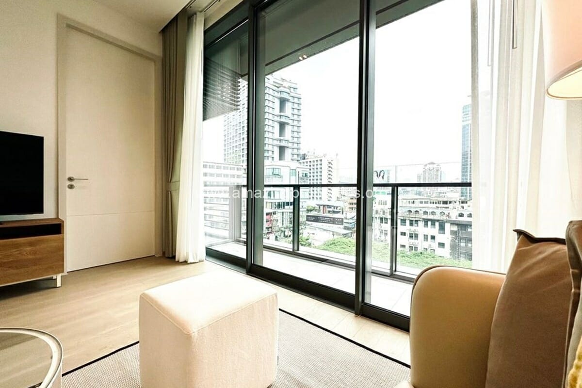 1-bedroom-The-Strand-Thonglor-9-2-8772.jpg
