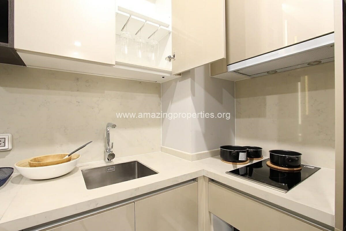 1-bedroom-condo-LAVIQ-Sukhumvit-57-11-8237.jpg