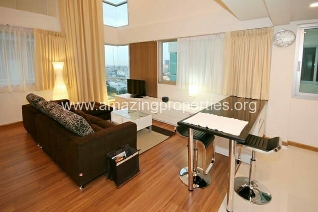 1-bedroom-duplex-The-Rajdamri-6-6122.jpeg