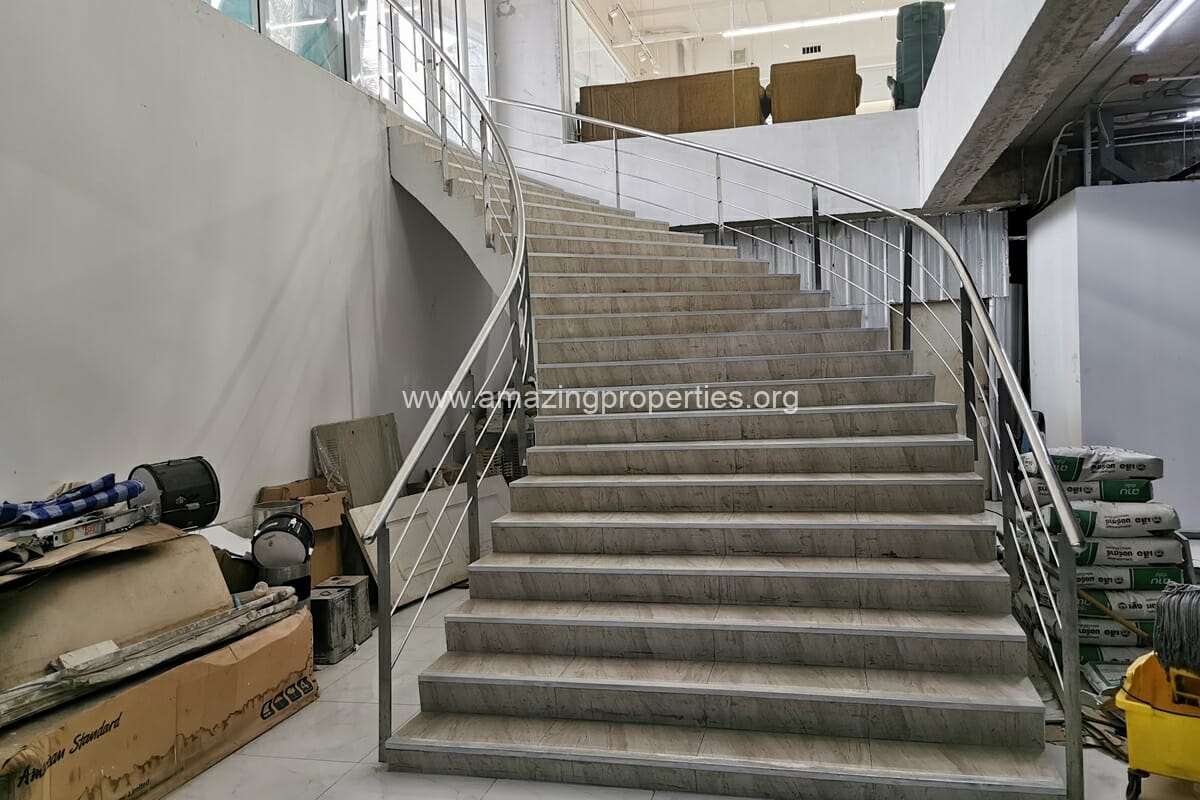 1700-Sqm-Commercial-space-Phrom-Phong-9-5498.jpg