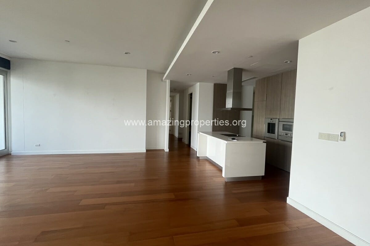 185-Rajadamri-3-bedroom-3-2359.jpg