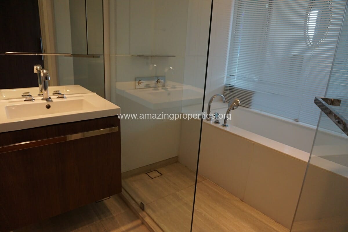 185-Rajdamri-2-bedroom-condo-for-Rent-24-4156.jpg