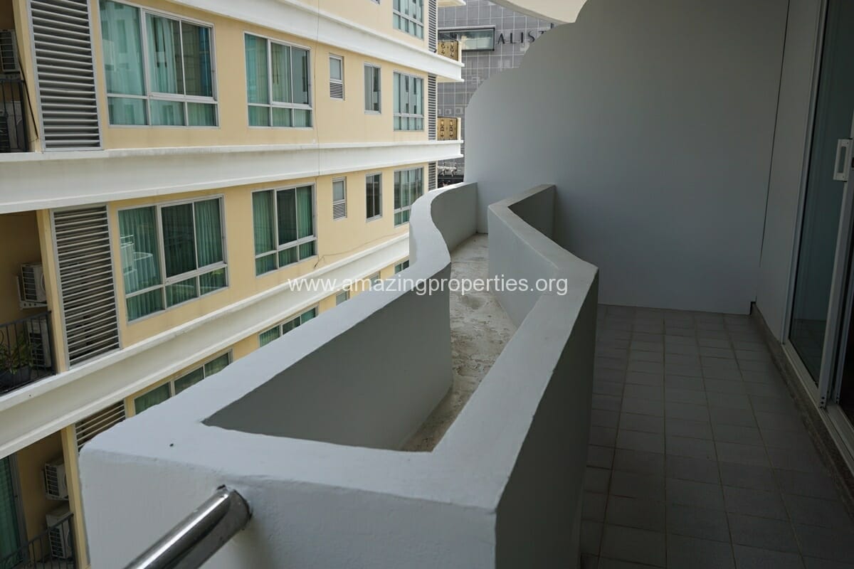 2-Bedroom-Apartment-SCC-Residence-4-1417.jpg