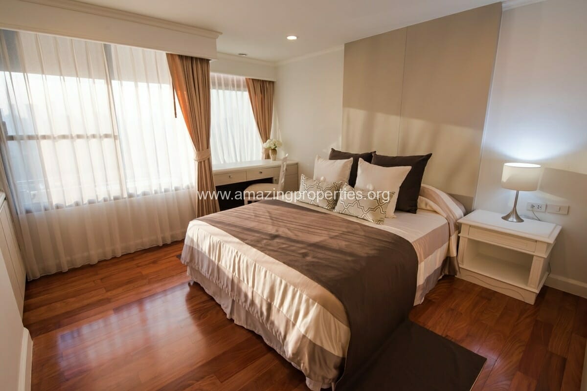 2-Bedroom-Apartment-for-rent-Mayfair-Garden-11-2216.jpg