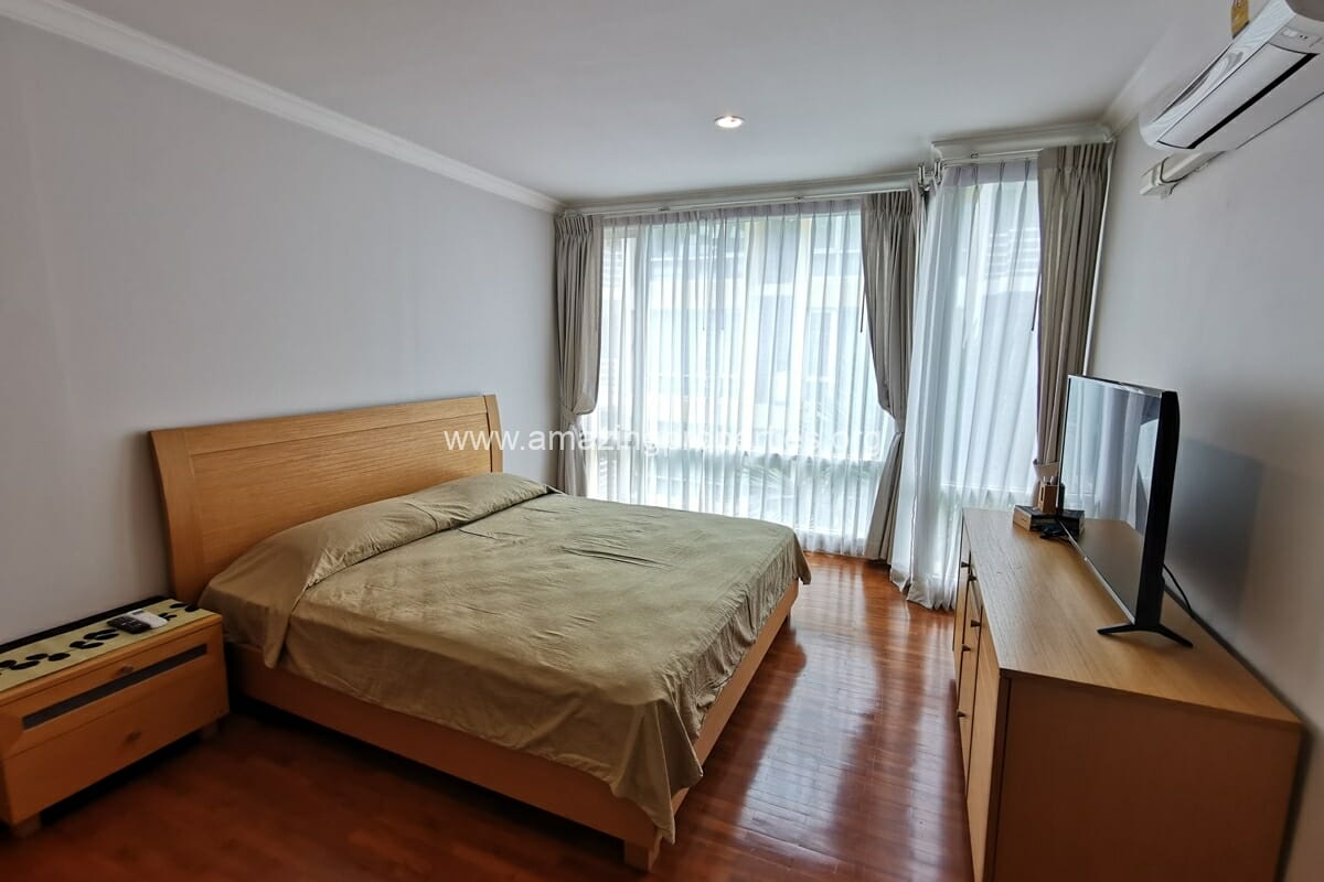 2-Bedroom-Baan-Siri-10-13-6217.jpg