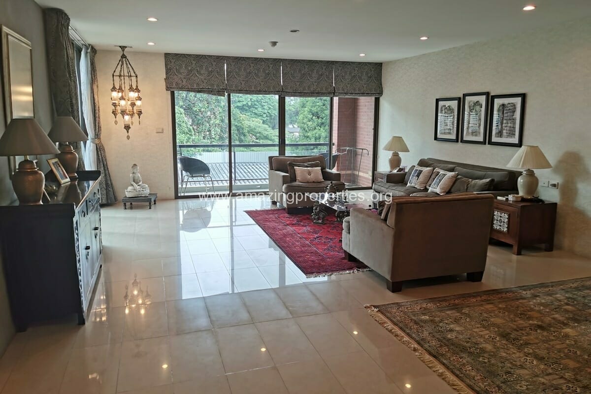 2-Bedroom-Condo-Baan-Ananda-4-5763.jpg
