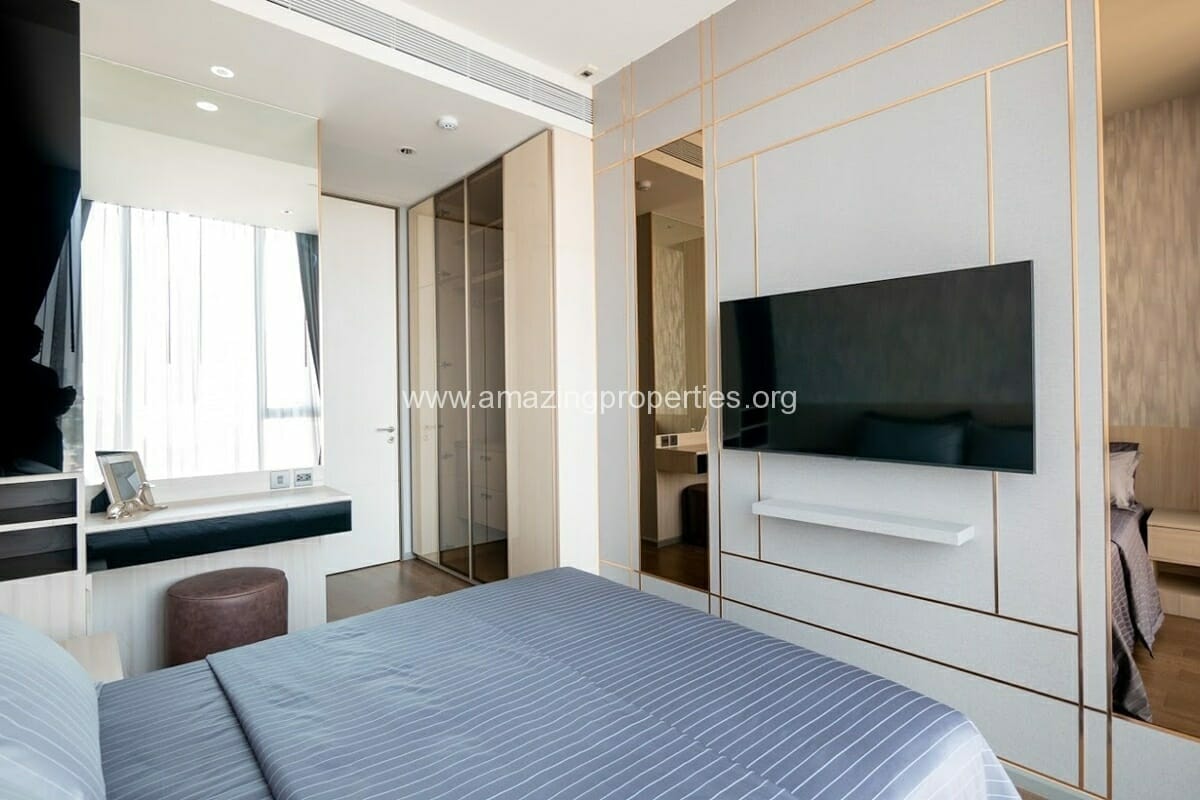 2-Bedroom-Condo-Kraam-Sukhumvit-26-10-9888.jpg