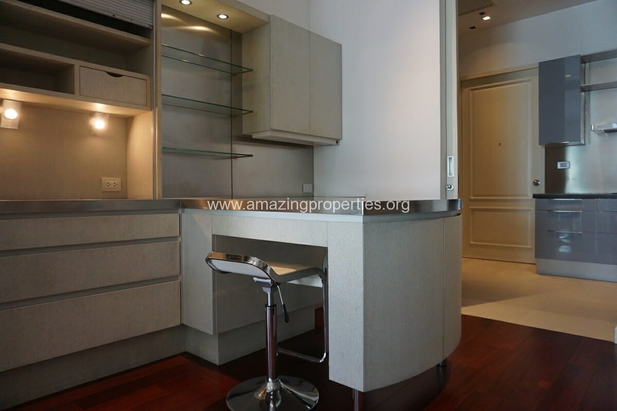 2-Bedroom-Condo-Le-Raffine-Sukhumvit-39-16-8006.jpg