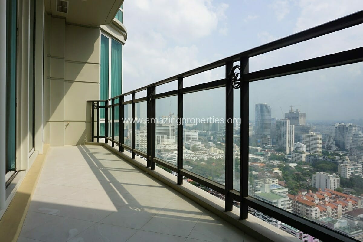 2-Bedroom-Condo-Royce-Private-Residence-8-2128.jpg