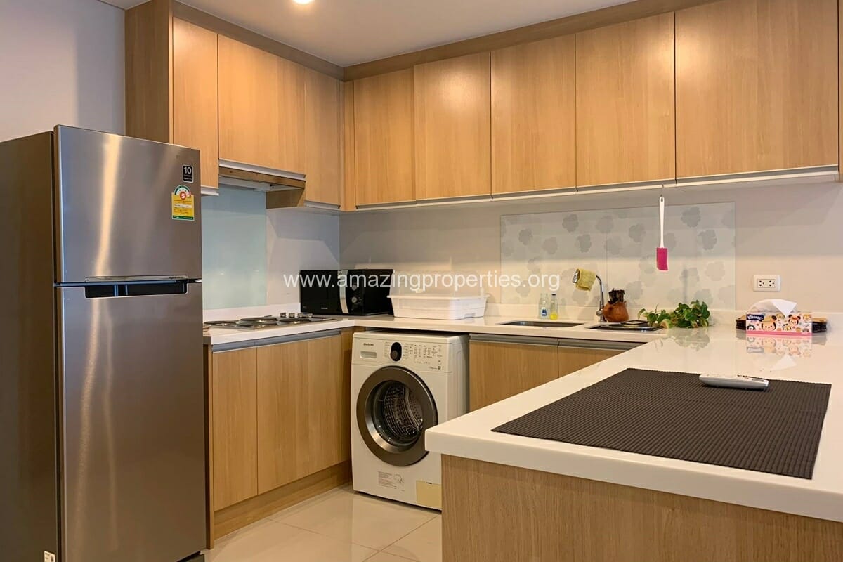 2-Bedroom-Condo-Villa-Asoke-1-3868.jpg