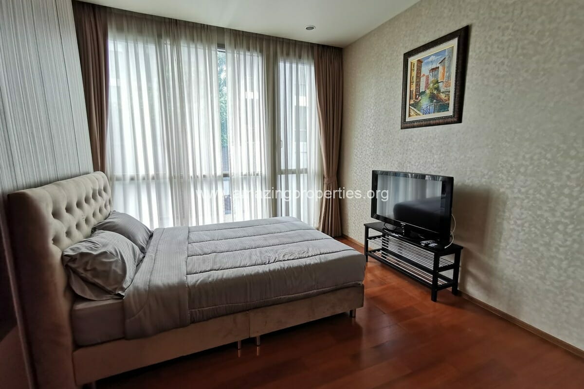 2-Bedroom-Condo-at-Quattro-Thonglor-14-1714.jpg
