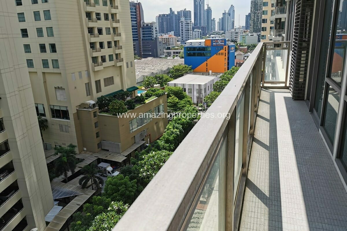 2-Bedroom-Condo-at-The-Bright-Sukhumvit-24-12-2378.jpg