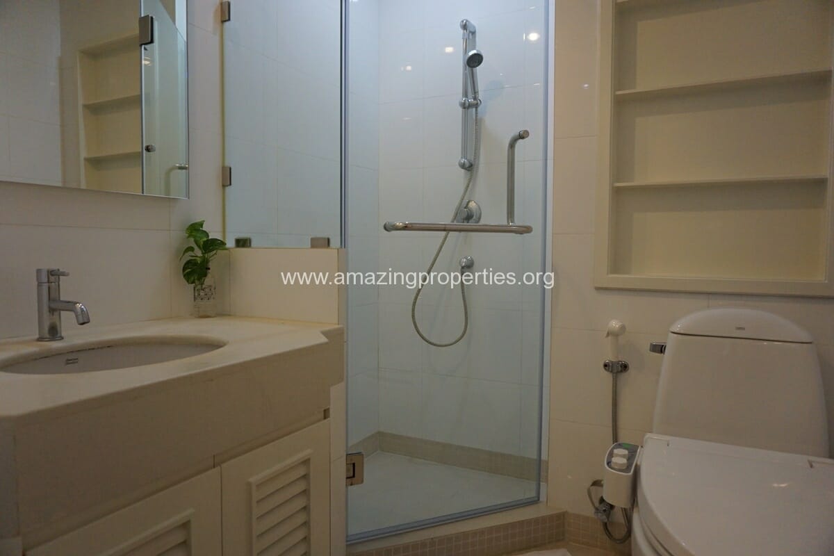 2-Bedroom-Condo-for-Rent-at-Baan-Siri-24-19-6569.jpg
