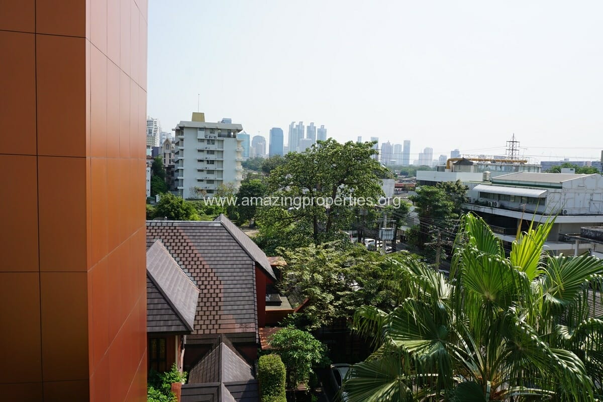 2-Bedroom-Condo-for-Rent-at-Prive-by-Sansiri-6-3090.jpg